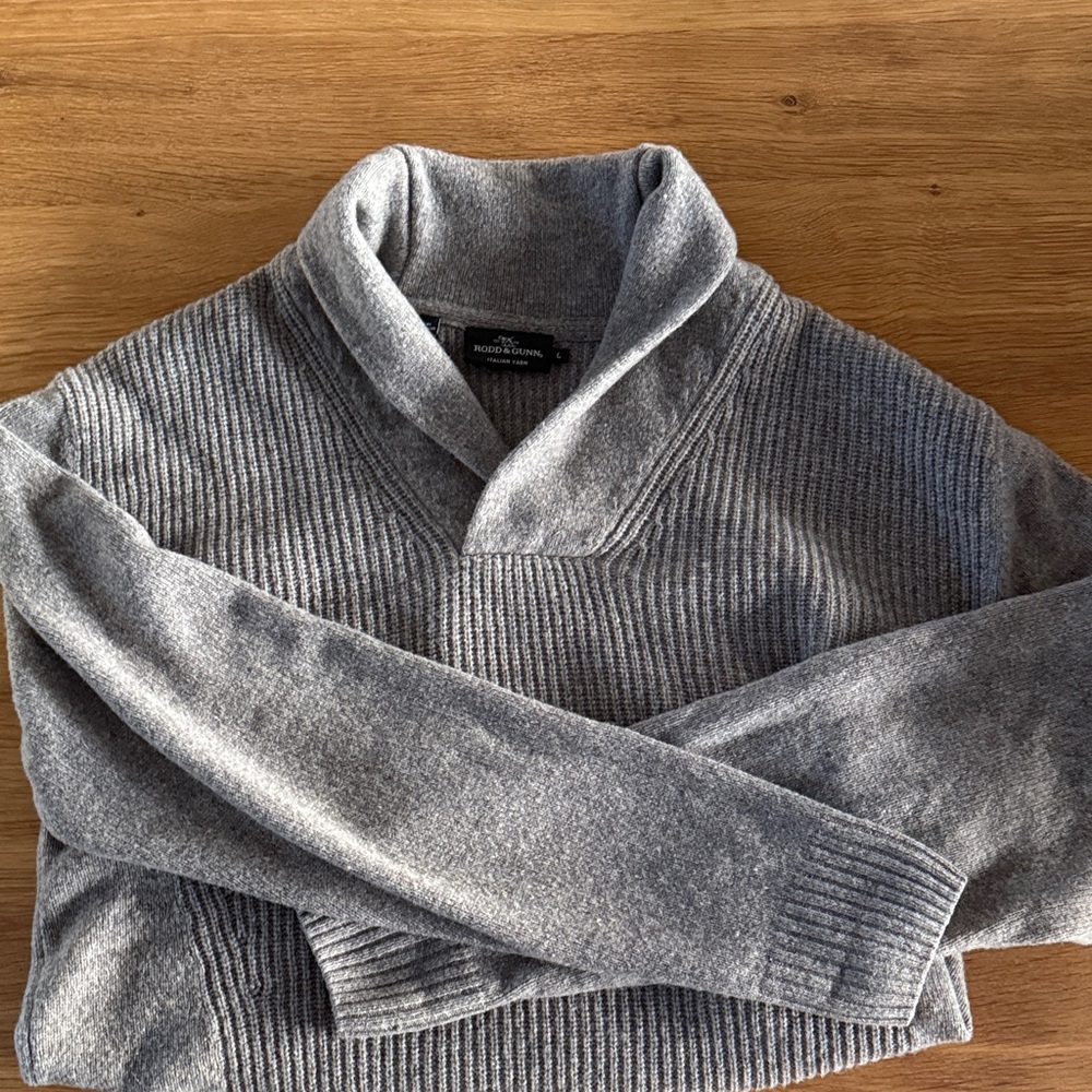 Rodd & Gunn Shawl collar Gray Sweater. Size large. Italian yarn.